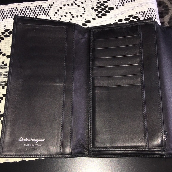 Ferragamo wallet - Picture 4 of 7